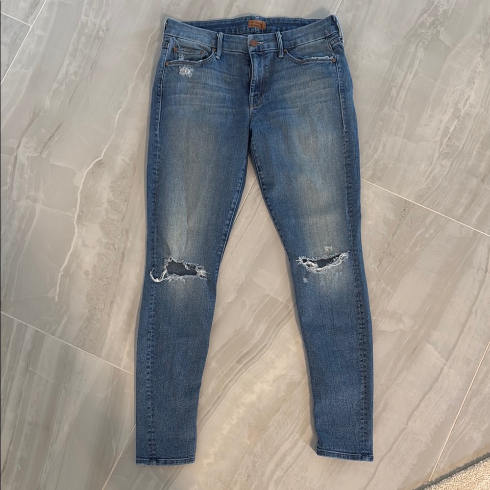 MOTHER Blue Skinny Jeans with Distressed Knees